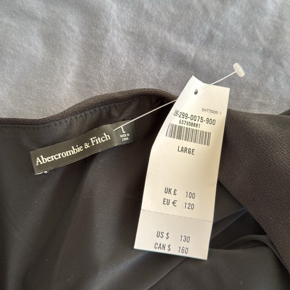 Brand New with Tags Abercrombie asymmetrical dress size L - Picture 3 of 3